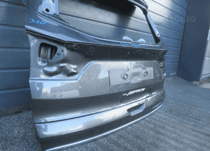Klapa bagażnika tylna tył ford kuga MK2 ii lift vignale 2016-2019 9