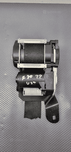 BMW F30 PAS BEZPIECZEŃSTWA PRAWY PRZÓD 3