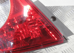 Lampa tylna tył lewa opel antara 2006-2010 6