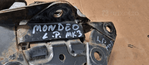 Łapa mocowanie poduszki skrzyni biegów Ford Mondeo MK3 1S717M125AC 9