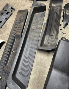 Mercedes 447 VITO V klasa słupek b D osłona próg lewy prawy pod klapę 8