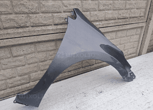 Toyota corolla E16 błotnik przedni prawy 3