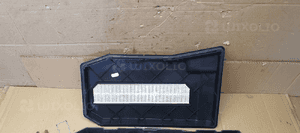 Obudowa podstawa akumulatora VW Touareg 7L 7L0864643B 7L0801283D 6