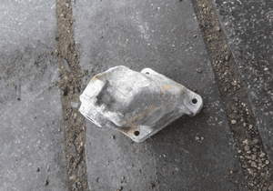 MERCEDES S 221 320 cdi łapa silnika a6422230404