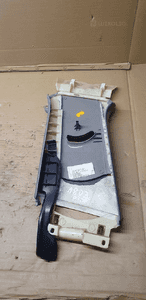 Osłona poszycie słupka prawa Audi A8 D3 4E0867240S 5