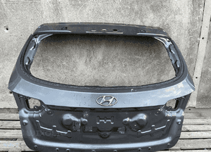 Klapa bagaznika tyl tylna hyundai I40 kombi ladna 1