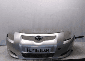 Zderzak przód przedni toyota auris i 1 1C0 srebrny halogeny 2