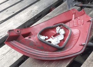 Tyl tylna lampa lewa ford fiesta MK7 5