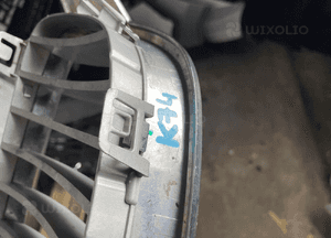 Nerka atrapa gril przód prawa bmw F30 F31 lift lci 5