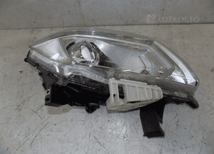 Nissan navara D23 NP300 2014- lampa prawa przód xenon led 4