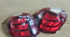 Lampa prawa lewa tył tylna peugeot 108 1