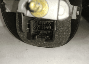 TRAFIC / VIVARO Lusterko 5 PIN prawe - 15045 4