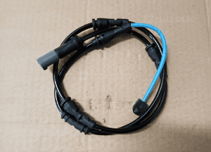 Czujnik zużycia klocków hamulcowych tył BMW F10 620312 1