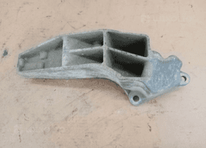 Łapa poduszka skrzyni biegów Mercedes W168 A1682410901 2
