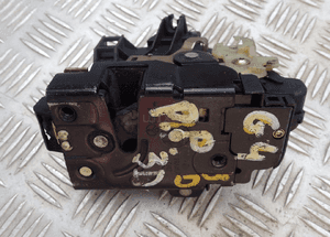 Zamek drzwi prawy przód vw golf iv 3D radom 2