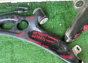 ZWROTNICA WAHACZ AMORTYZATOR TARCZA ZACISK BMW 1 F40 3500km 2