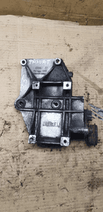 Łapa mocowanie alternatora VW Passat B5 1.9 TDI 028260885A 1