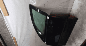 Drzwi przód przednie lewe do volvo S40 V50 sedan kombi 452-46 czarny 3