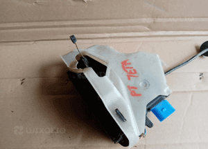 Zamek drzwi prawy tył tylny VW Jetta V MK5 7 Pin 2