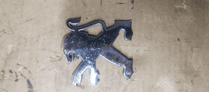 Znaczek emblemat Peugeot 307 9648804880 2