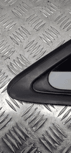 Audi 8V5 sedan szyba karoseryjna prawa tylna tył 8V5845300J 4