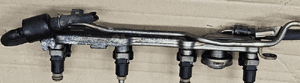 Honda Civic 01-05 VII 1.4 1.6 16V wtryskiwacz listwa wtryskowa 1