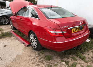MERCEDES E 207 błotnik lewy tylny tył ćwiartka  dupa pas 4