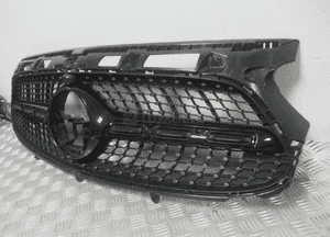 Grill gril atrapa mercedes gla ii amg W247 H247 2020- 6