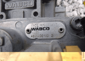 Iveco stralis zawór główny hamulca 4462300272 4