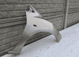 Mazda 2 ii 2007-2015 błotnik prawy przedni 3