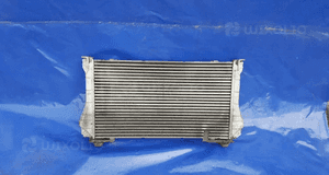 Toyota AURIS I intercooler 2.0 2.2 1