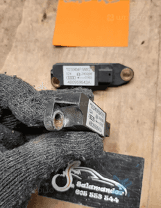 Czujnik Uderzenia 4B0959643A Bocznego Uderzeniowy Sensor Audi A6 C5 A4 B5 4