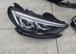 Opel insignia b zderzak przedni oryginał igła 6
