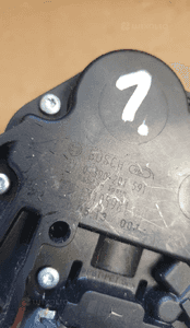 SILNICZEK WYCIERACZKI TYŁ OPEL ASTRA H 3 KOMBI  0390201591 2