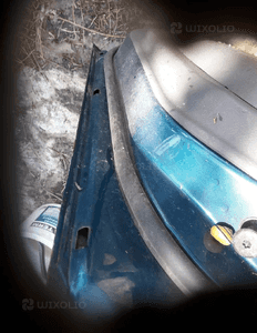Mazda 323f bj  98-03 Drzwi  szyba Prawe  tył tylne w kolor  szyba 2
