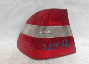 Lampa tylna lewa tył lewo bmw 3 E46 sedan lift 1