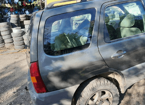 Mazda tribute Szyba  Klapa tylna szyba tylna w klapie 2