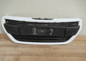 Grill gril atrapa peugeot 208 lift 2015-2019 1