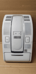 Lampka oświetlenie kabiny podsufitki Audi A6 C6 4F0947135N 1