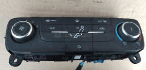 Ford Focus MK3 lift panel sterowania nawiewu 1