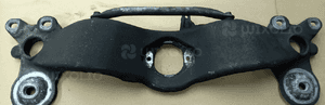 Audi A4 B6 B7 1.9 2.0  belka pod skrzynie biegow 8E0 399 263 AG S AL 8