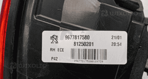PEUGEOT 308 II T9 H/B lampa tylna prawa prawy tył 2014-2021 9677817580 4