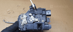 Zamek lewy przód przedni lewy Audi A4 B6 9PIN 4B1837015G 3
