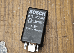 Przekaznik 4E0907282A 0281003029 Przekaźnik 639 Sterownik Moduł Swiec Zarowych 2.7 3.0 TDI Audi A4 A5 A6 A7 A8 VW 2