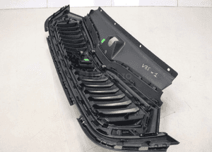 Skoda octavia iv vrs 5E3 grill atrapa chłodnicy 10