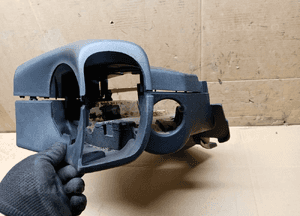 Osłona obudowa kolumny kierowniczej Renault Clio III 8200408027 8200408030 5