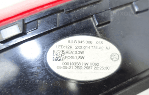 Lampa prawy tył prawa tylna skoda enyaq 5LG 7
