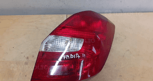 Lampa tył tylna prawa skoda fabia ii 1