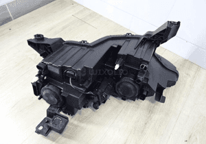 Lampa lewy przód citroen DS3 crossback 9820840880 8