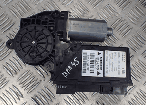 AUDI A4 B6 SILNICZEK SZYBY PRAWY PRZOD 8E1959802B RADOM 1